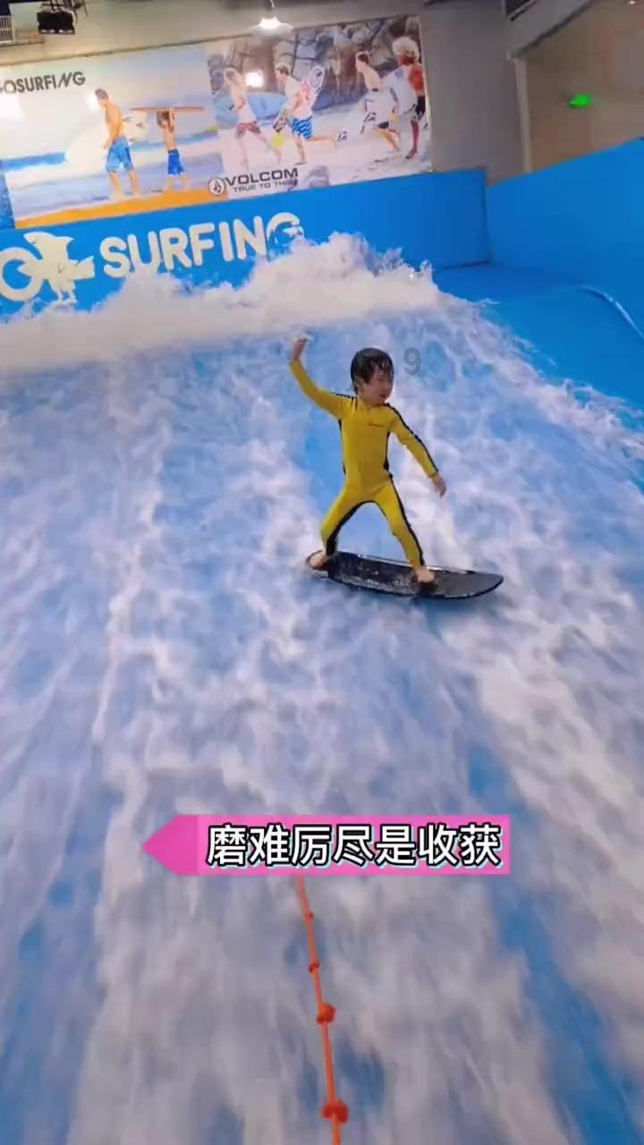 肉铠还是暴击铠？打野新赛季想要上分认准中路